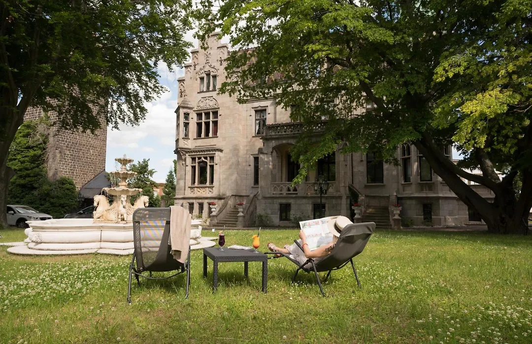 Schlosshotel zum Markgrafen-1